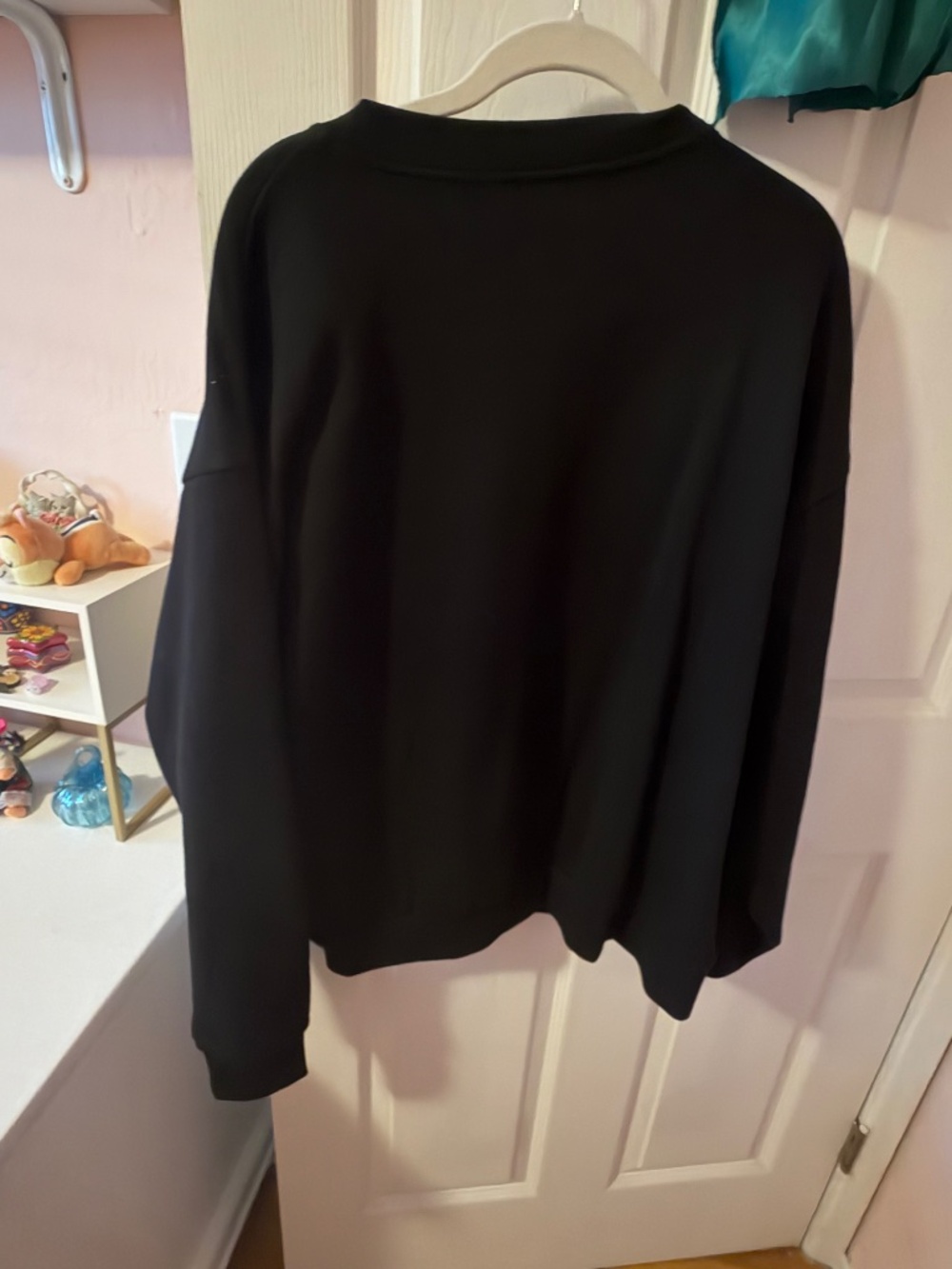 Alo Yoga Accolade Crew Neck Pullover Black NWOT - Picture 4 of 4